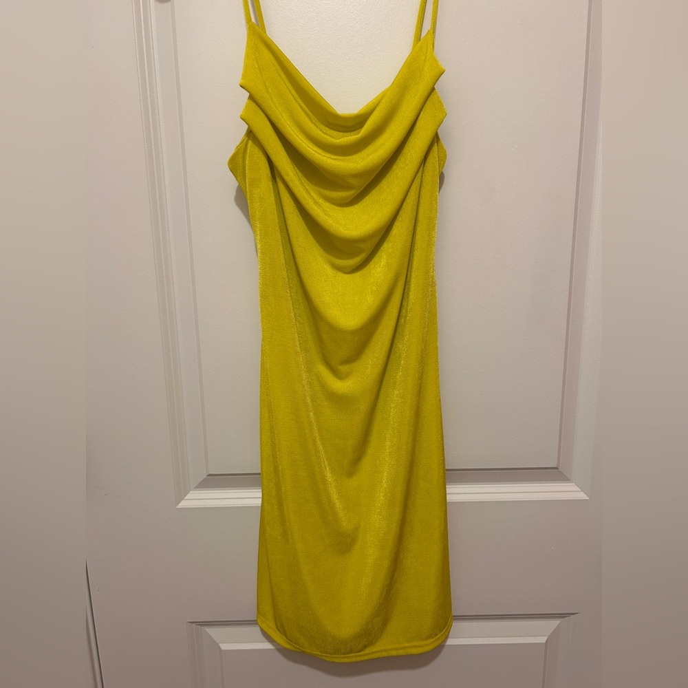 Elegant Backless Yellow Dress